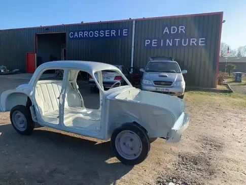 peinture automobile à Les Montils - image 3