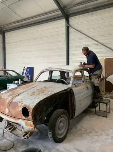 restauration voiture ancienne à Les Montils - image 4
